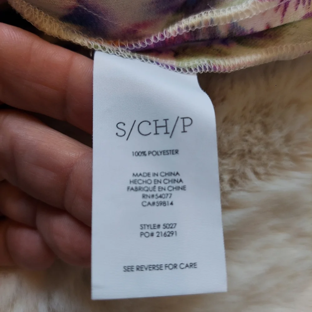 Cabi Feather Print V Neck Blouse Top with Cap Sleeve Sz S - Picture 14 of 15